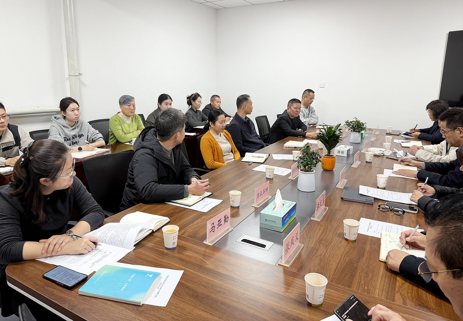 奇台工业园管委会.jpg 奇台工业园管委会.jpg